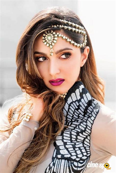 kiara advani xhamster